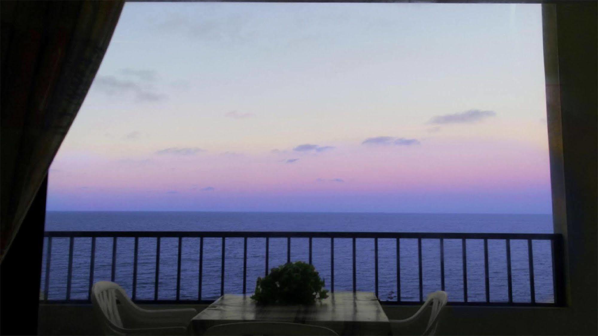 Blue Holiday Gozo Marsalforn Bagian luar foto